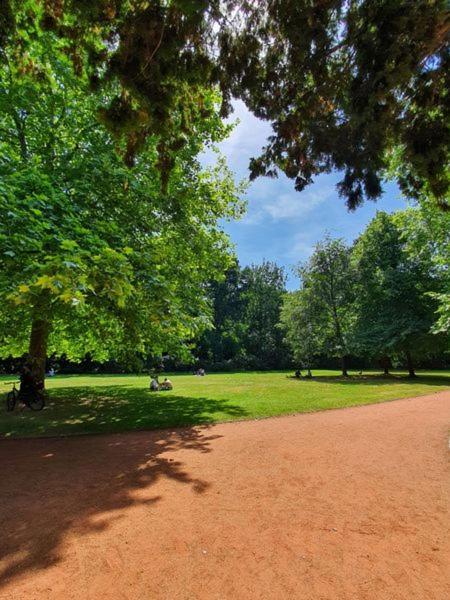 Am Stadtpark Mit Parkplatz 1Zkb 48Qm Ольденбург Екстер'єр фото